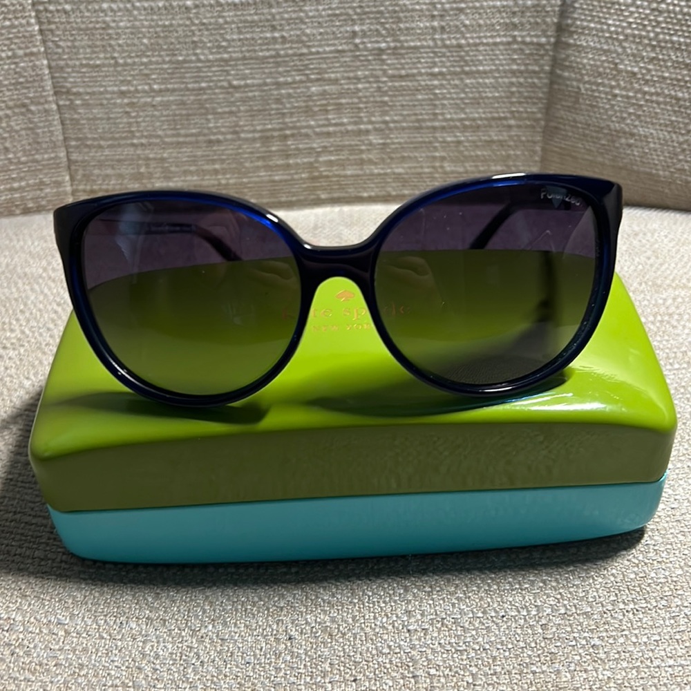 Kate Spade Shawna polarized sunglasses. Blue